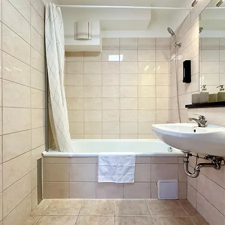 Riverside - Free Parking Appartement Boedapest