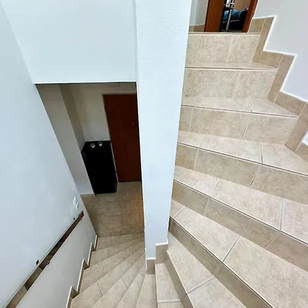 Riverside - Free Parking アパート